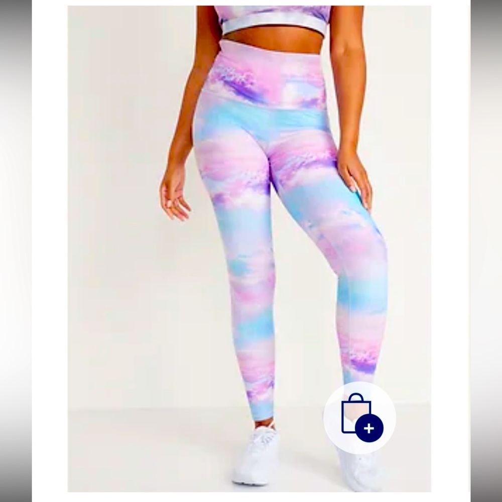 NWT Old Navy PowerSoft legging extra-high waist in purple cloud print Sz XS